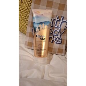 Bath and body works open sky body cream‎